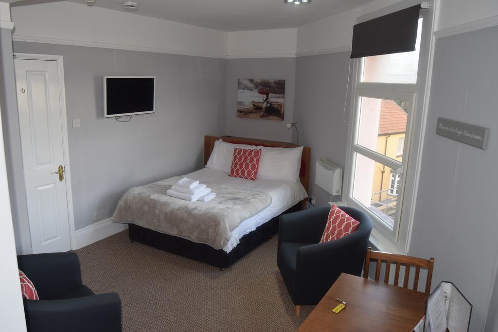 The Blenheim Bed & Breakfast Dawlish Bagian luar foto