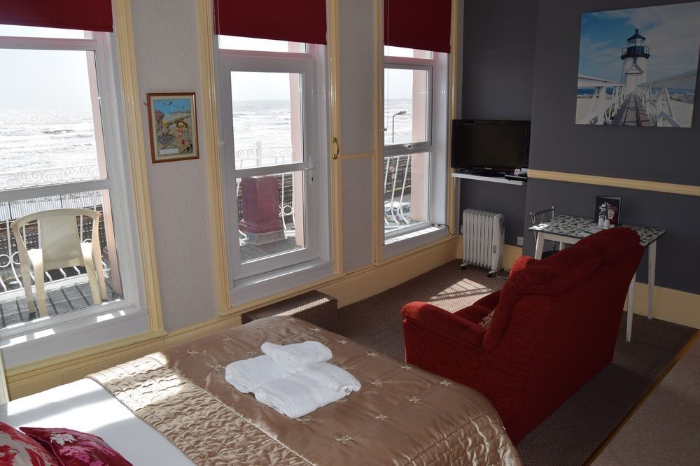 The Blenheim Bed & Breakfast Dawlish Bagian luar foto
