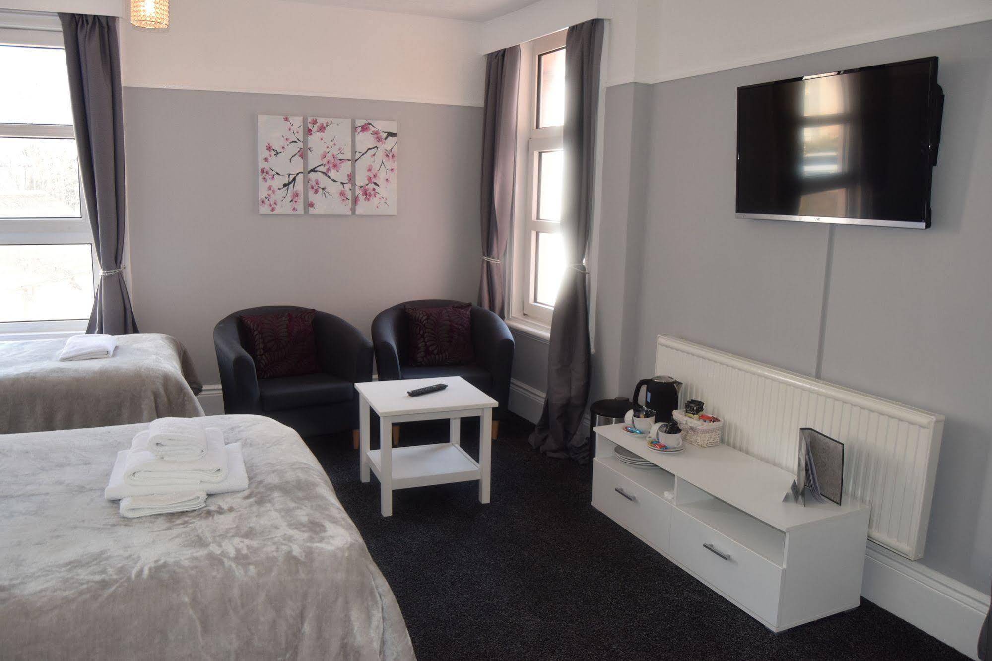 The Blenheim Bed & Breakfast Dawlish Bagian luar foto