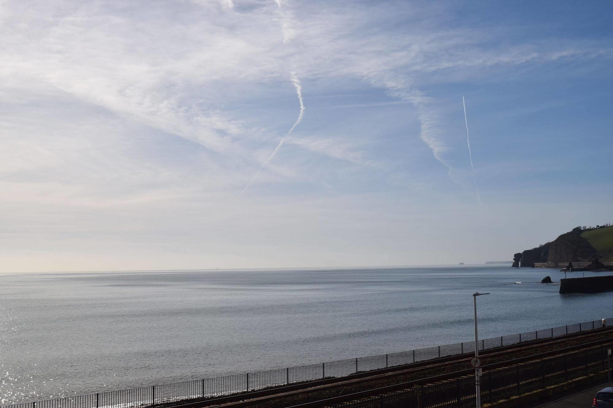 The Blenheim Bed & Breakfast Dawlish Bagian luar foto